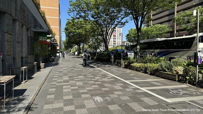 The sidewalks on Oike Street